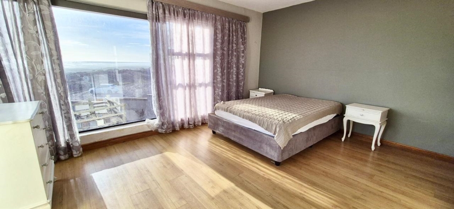 4 Bedroom Property for Sale in Van Riebeeckstrand Western Cape